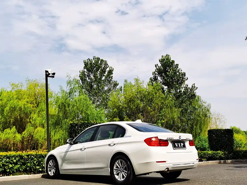 BMW 3 Series 2015