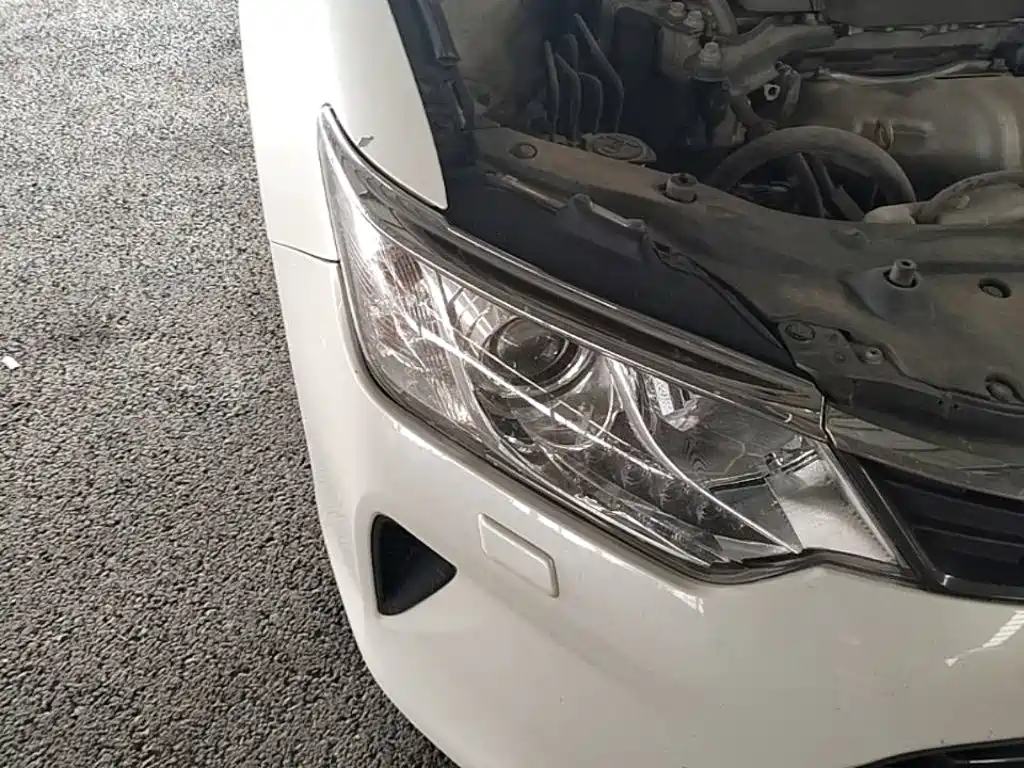 Toyota Camry 2016 — фото 11