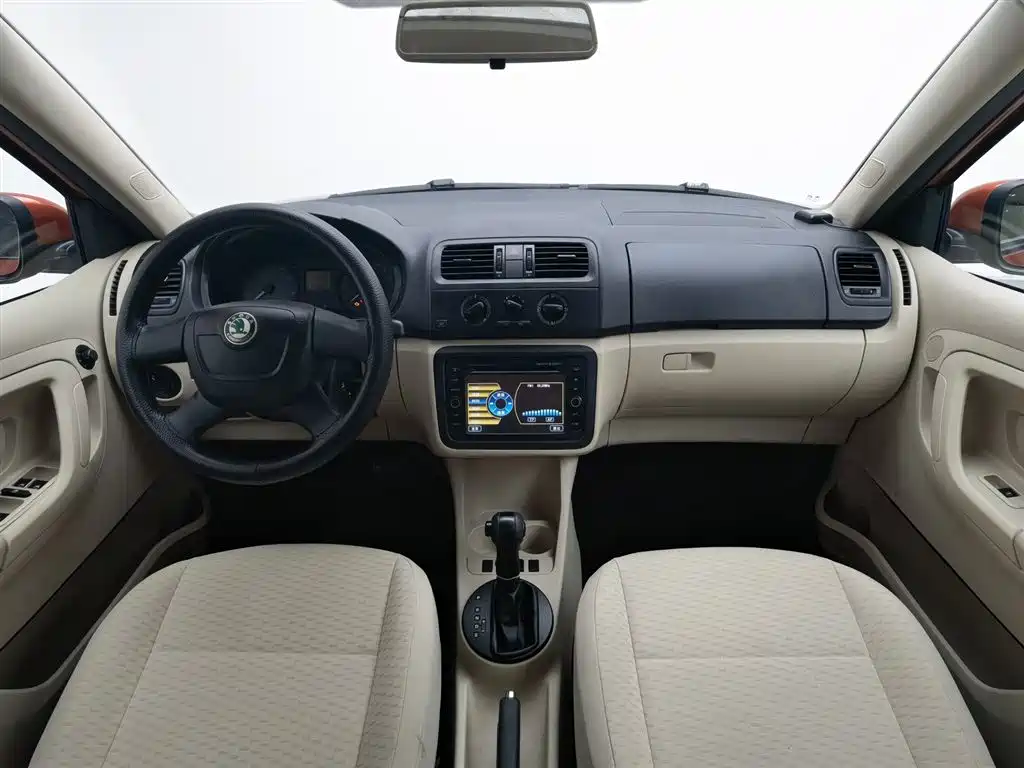 Skoda Fabia 2013