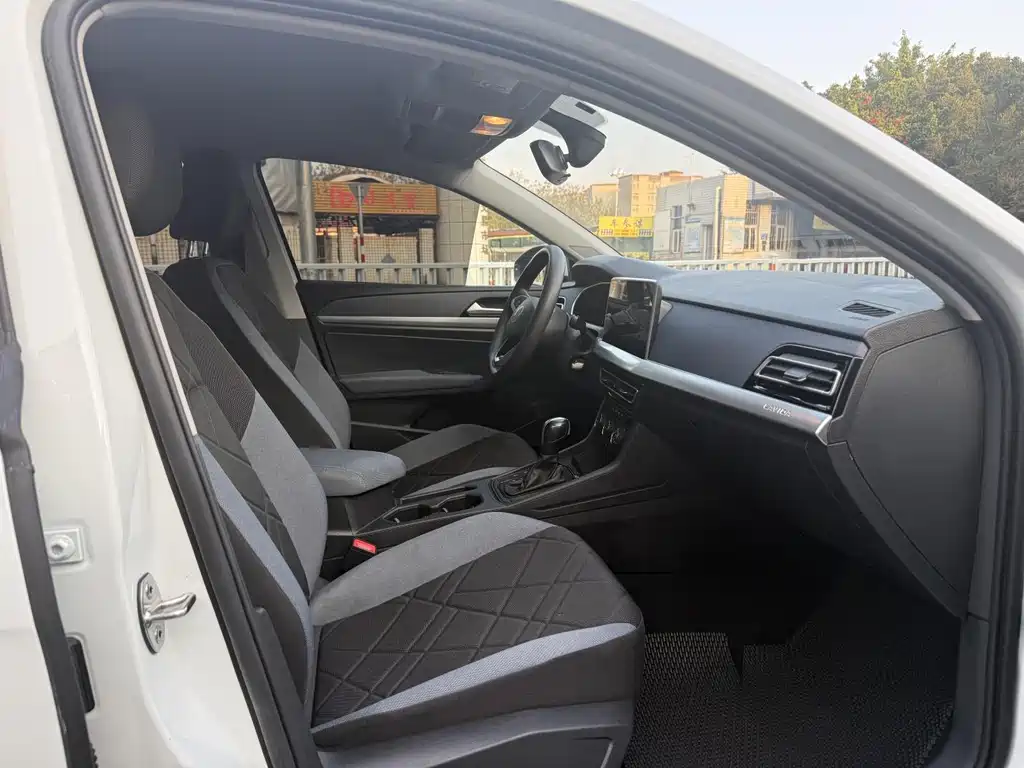 Volkswagen Lavida 2022