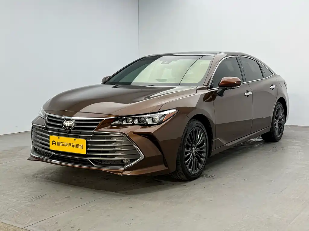 Toyota Avalon 2019 — фото 1