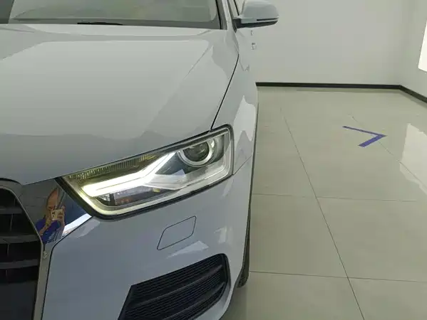 Audi Q3 2016