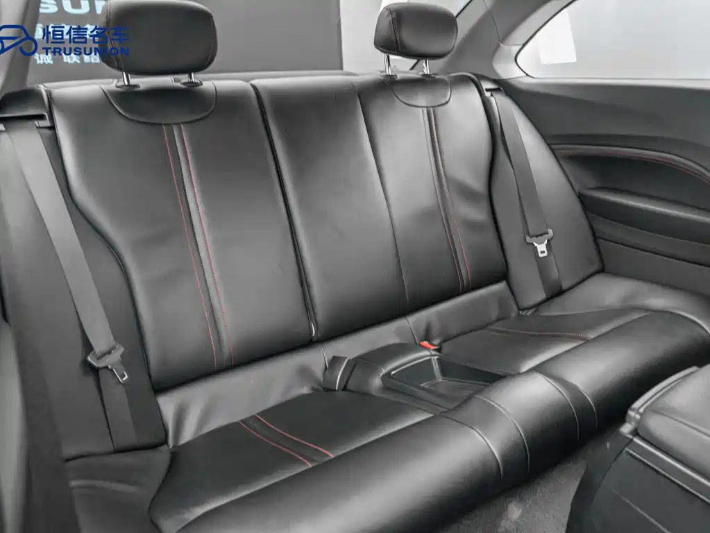 BMW 2 Series 2019 — фото 15