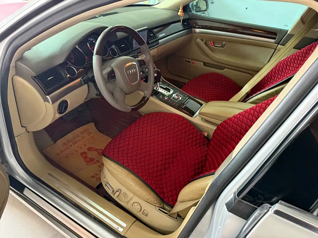 Audi A8 2005