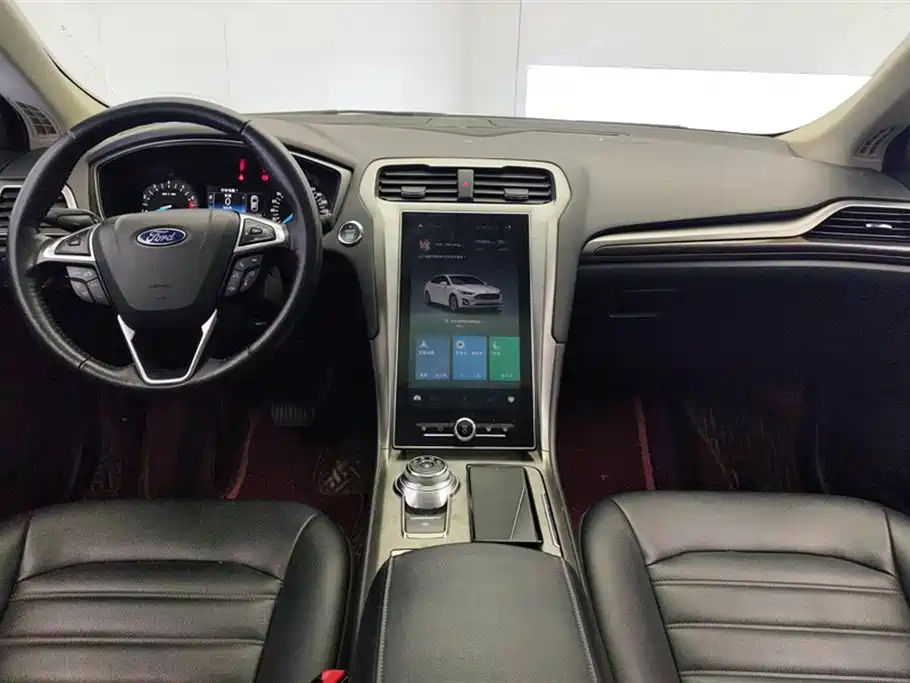 Ford Mondeo 2021 — фото 12