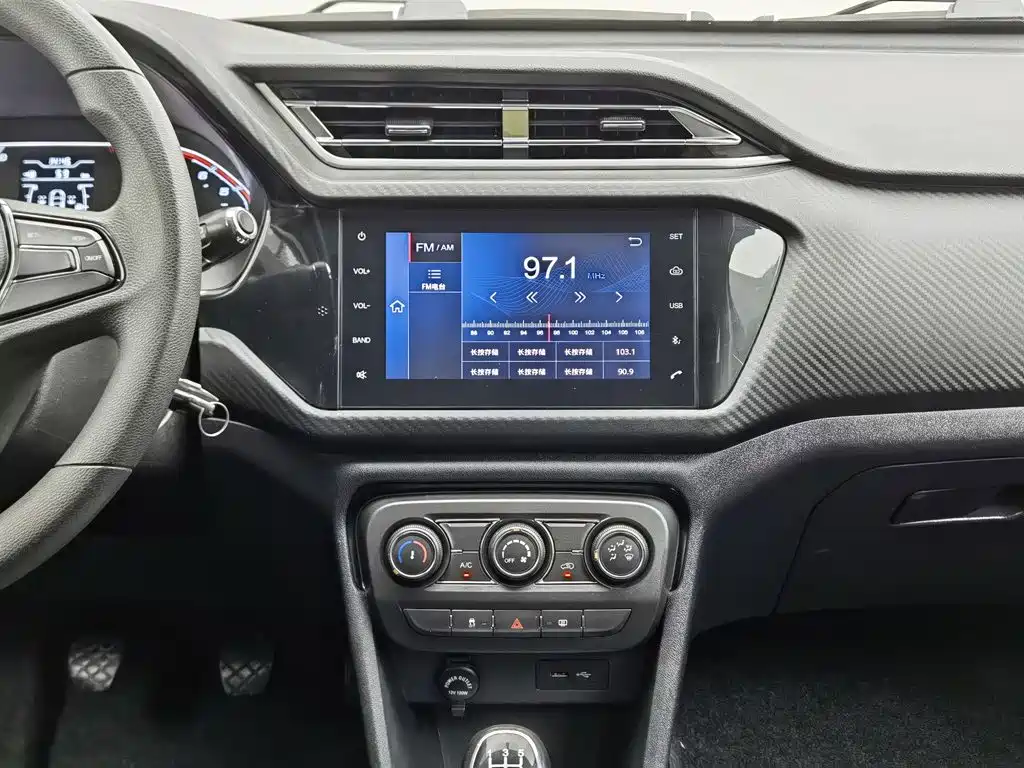 Chery Tiggo 3x 2019 — фото 12