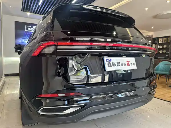 Lincoln Nautilus 2023