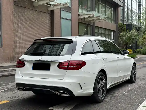 Mercedes-Benz C-Class 2019