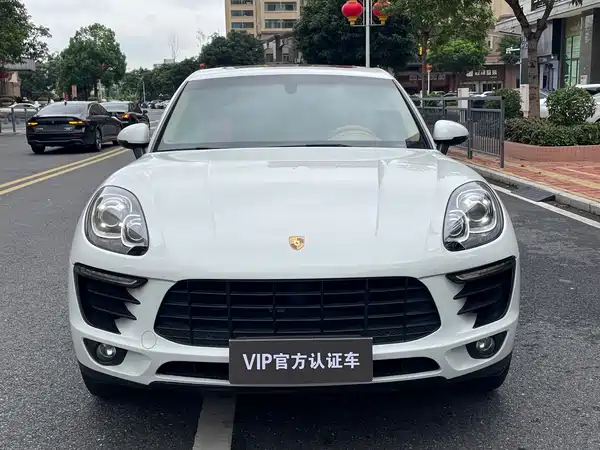 Porsche Macan 2015