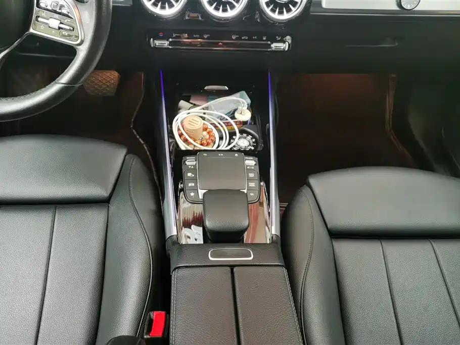 Mercedes-Benz EQB 2023 — фото 16