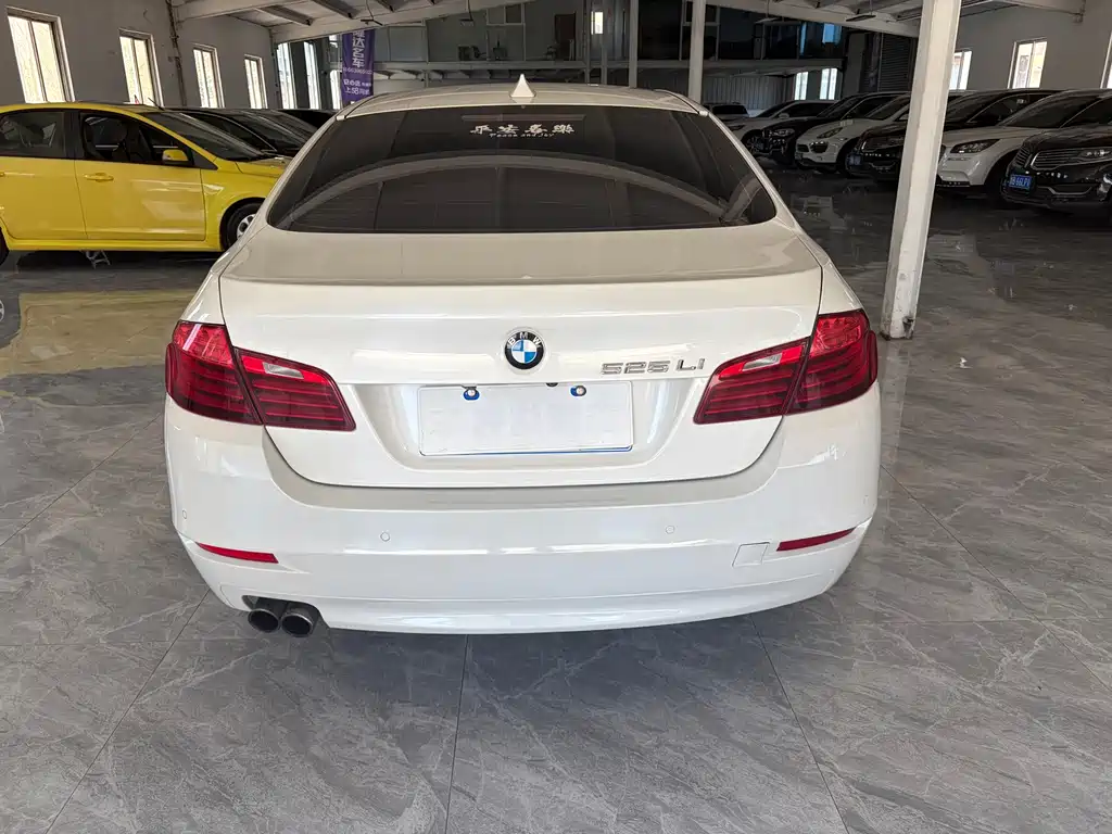 BMW 5 Series 2016