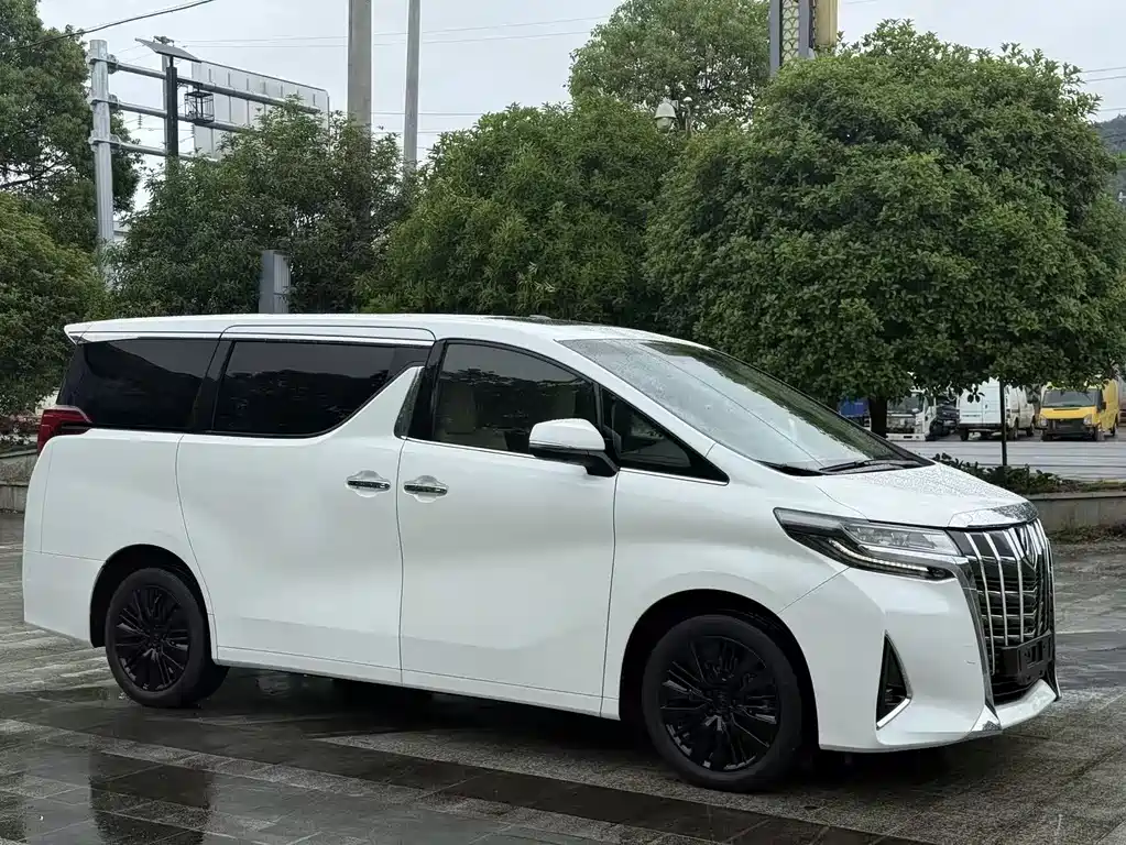 Toyota Alphard 2018 — фото 4