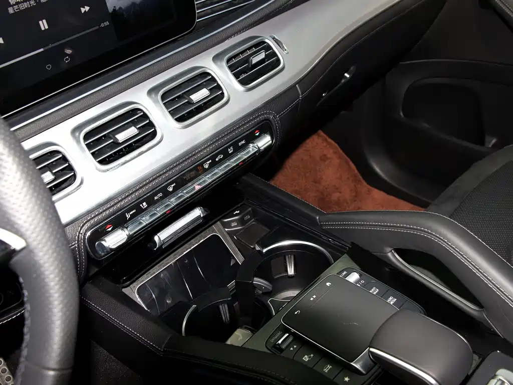 Mercedes-Benz GLE AMG 2023 — фото 6