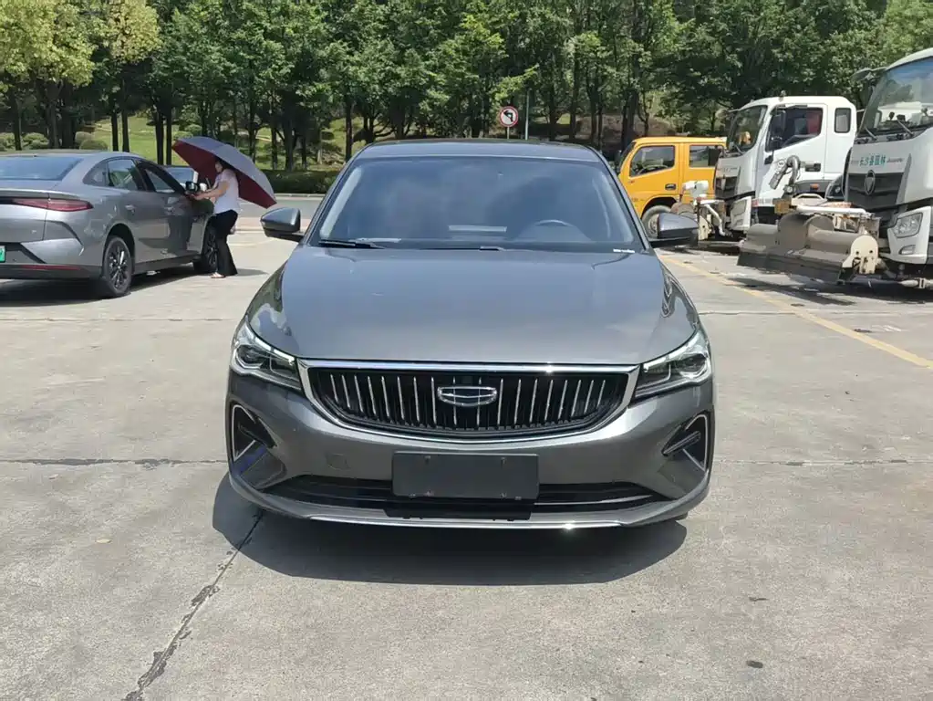 Geely Emgrand 2023 — фото 2