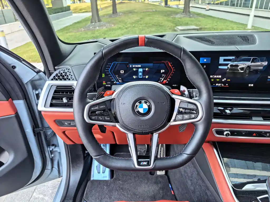BMW X5 M 2023 — фото 20