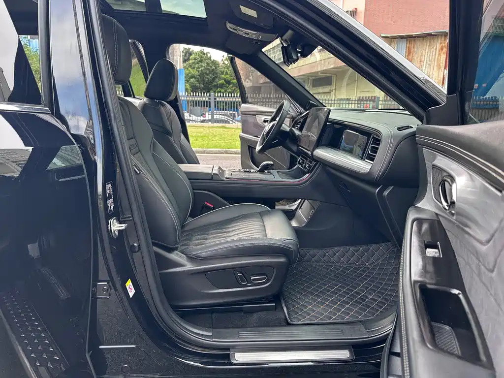 GAC Trumpchi GS8 2022 — фото 16