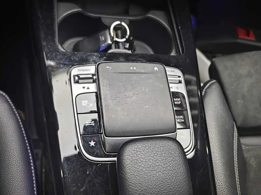 Mercedes-Benz A-Class 2020 — фото 4