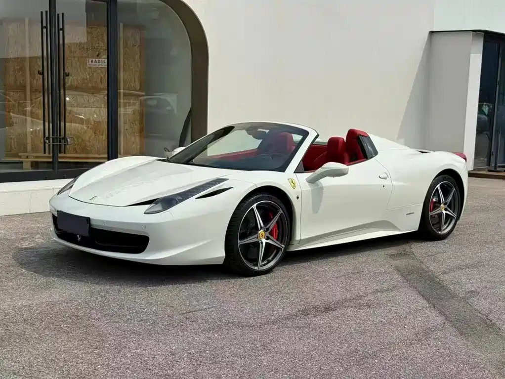 Ferrari 458 2015