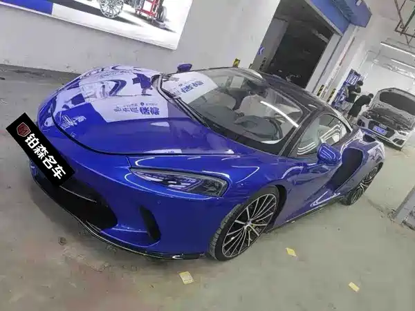 McLaren GT 2022