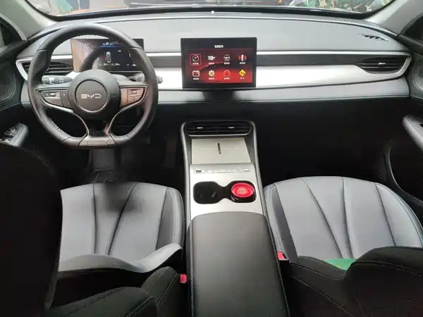 BYD Seal 05 DM-i 2026