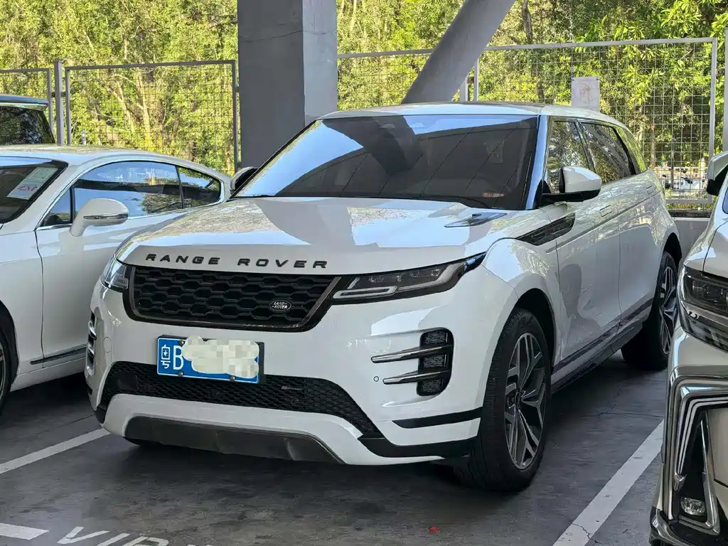 Land Rover Evoque 2023 — фото 1