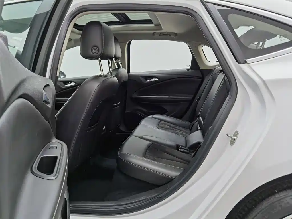 Buick Verano 2020 — фото 15