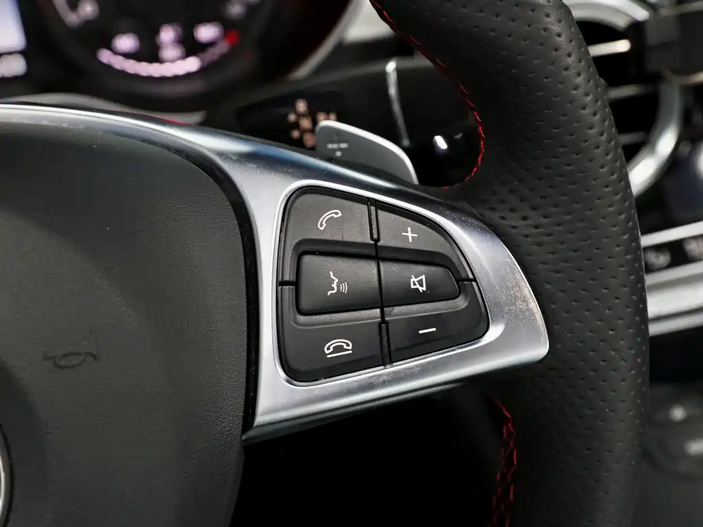 Mercedes-Benz GLC AMG 2019 — фото 24