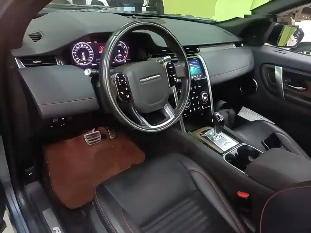 Land Rover Discovery Sport 2020 — фото 10