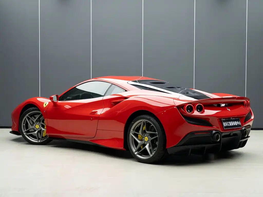 Ferrari F8 2023 — фото 6