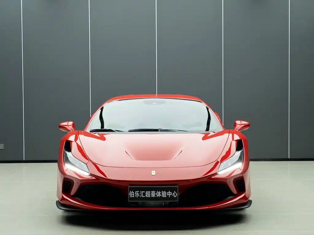 Ferrari F8 2023 — фото 5