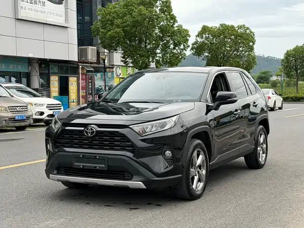 Toyota RAV4 2023