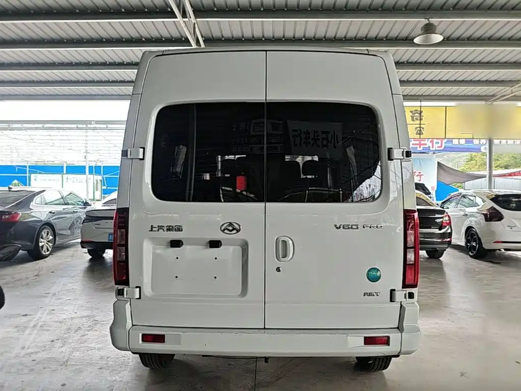 Maxus V80 2025
