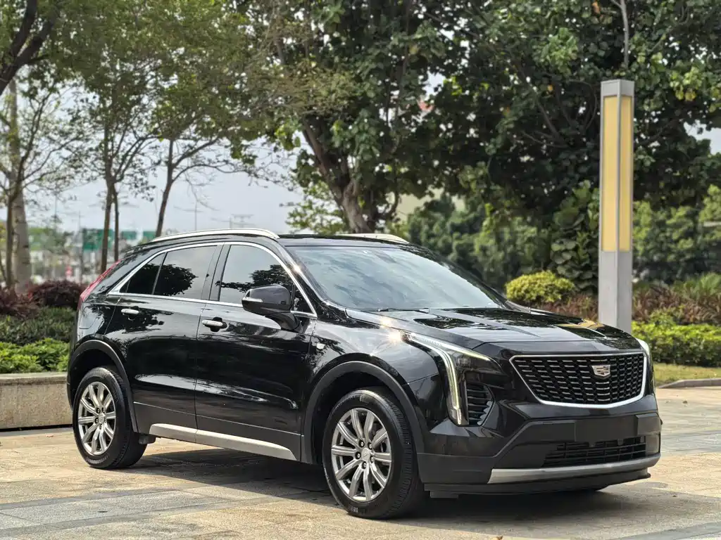 Cadillac XT4 2020 — фото 3