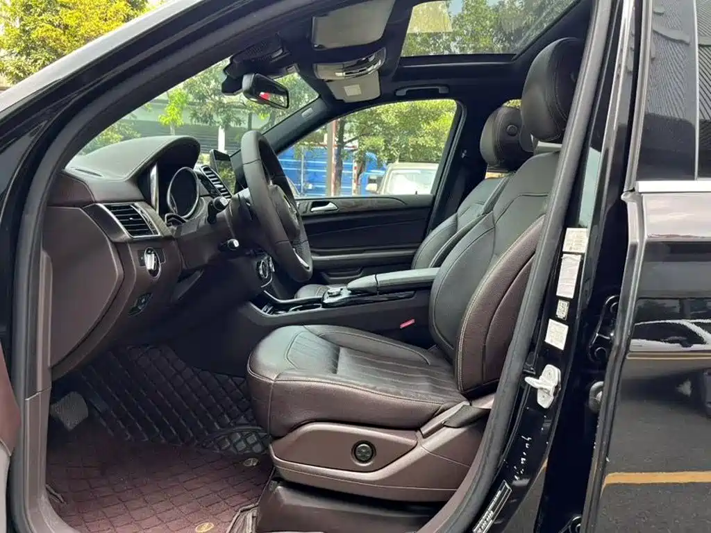 Mercedes-Benz GLE 2017