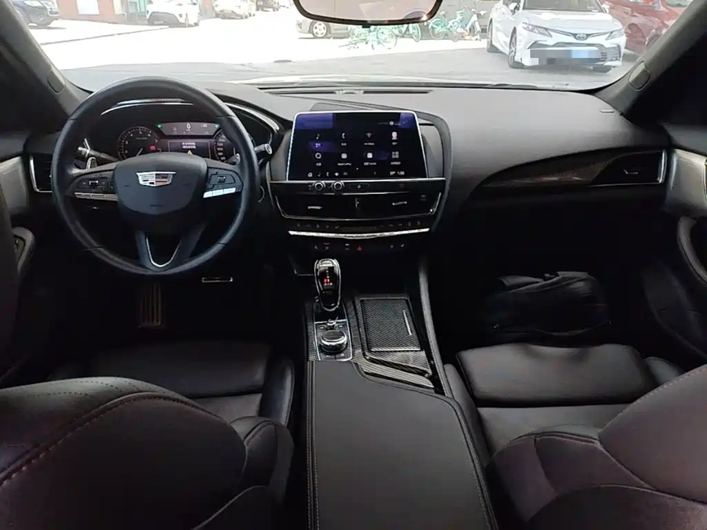 Cadillac CT5 2020 — фото 10