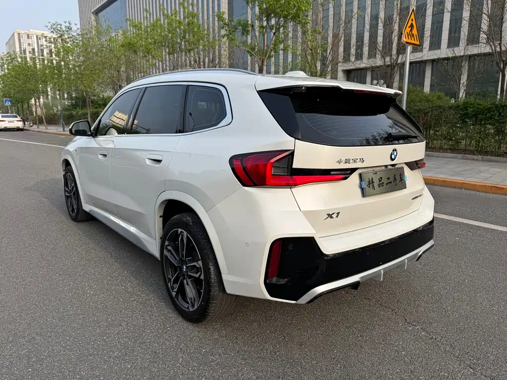 BMW X1 2023 — фото 4