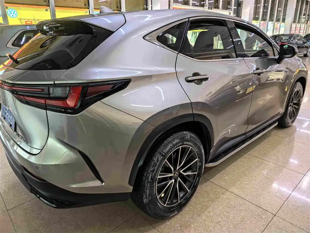 Lexus NX 2023 — фото 4