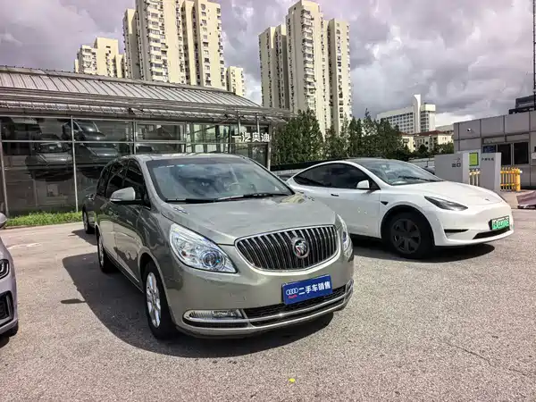 Buick GL8 2014