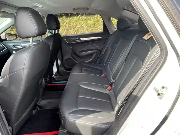 Roewe i6 Classic 2017