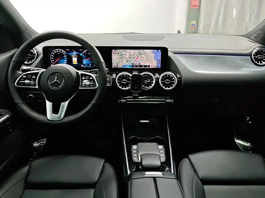 Mercedes-Benz GLA 2021 — фото 12