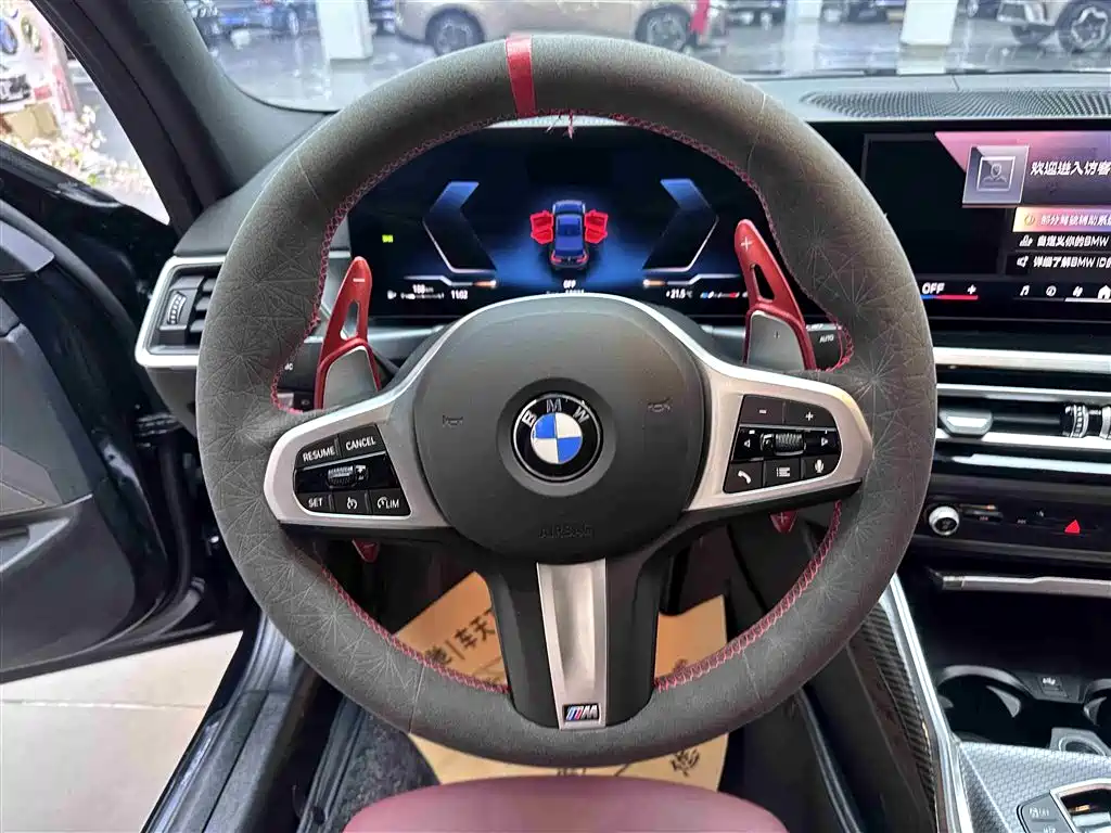 BMW 3 Series 2024 — фото 10