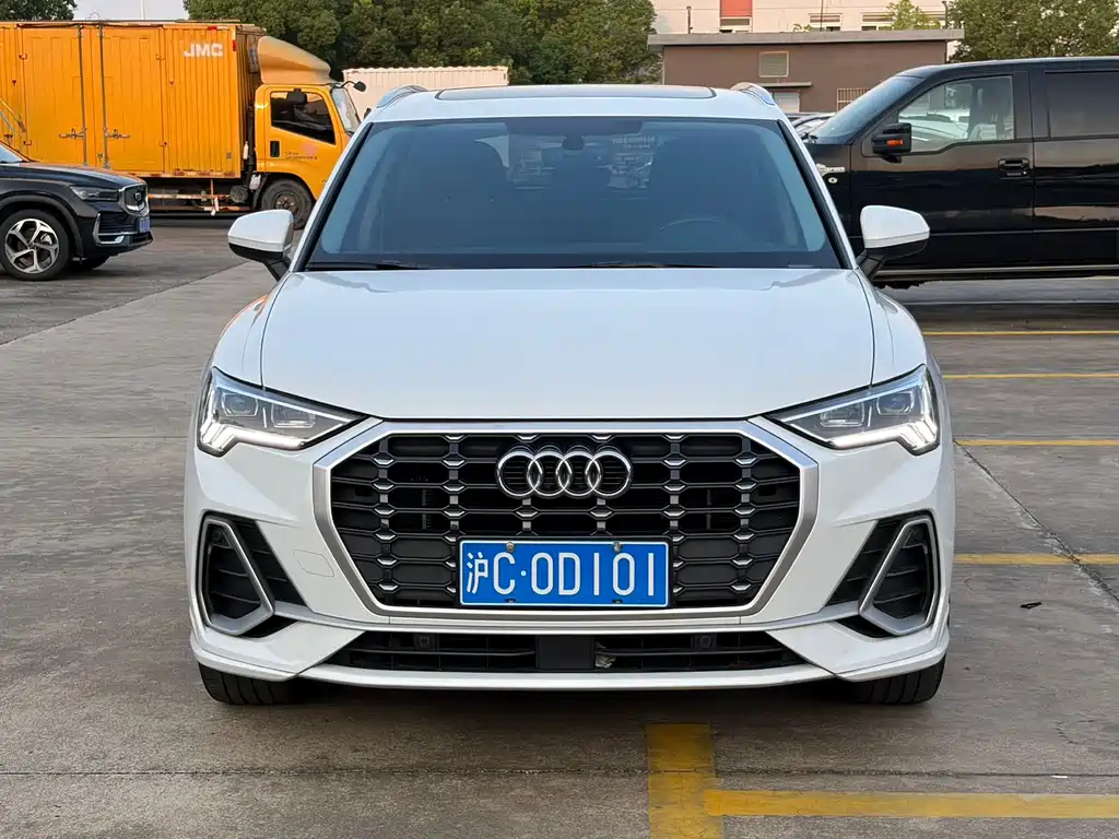 Audi Q3 2022