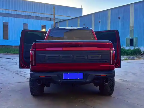 Ford F-150 Raptor 2024