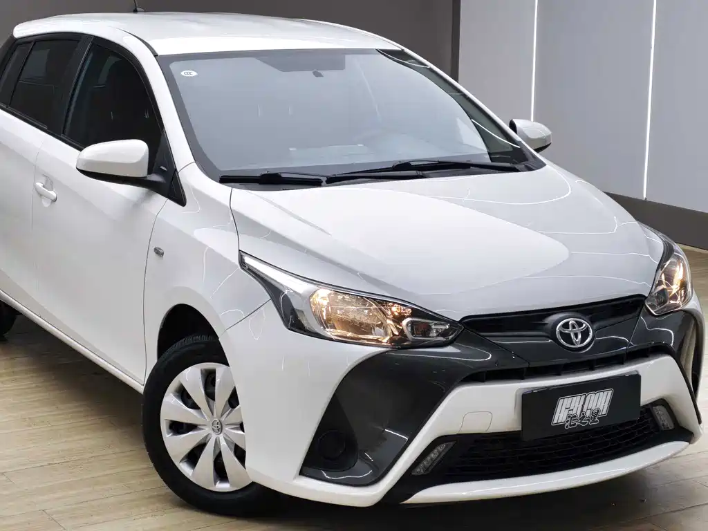 Toyota Yaris L 2020