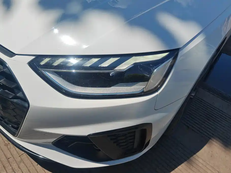 Audi A4L 2024