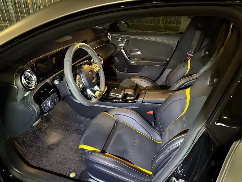 Mercedes-Benz CLA AMG 2022 — фото 2