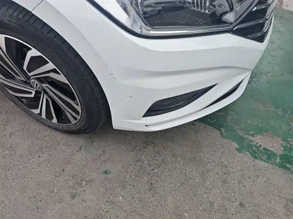 Volkswagen Sagitar 2021