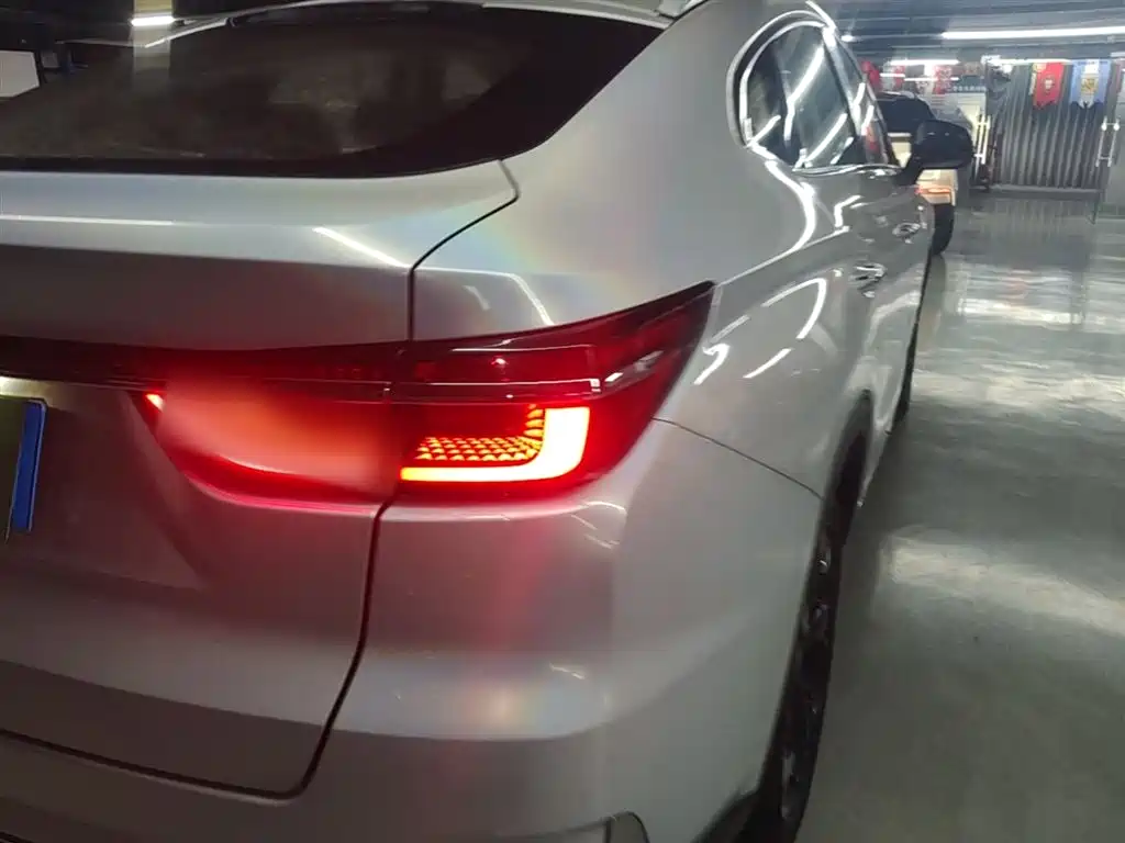 Changan CS85 COUPE 2019 — фото 24