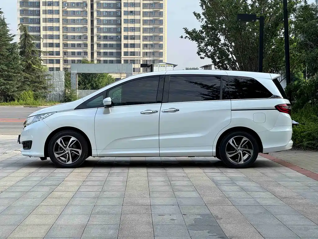 Honda Odyssey 2016