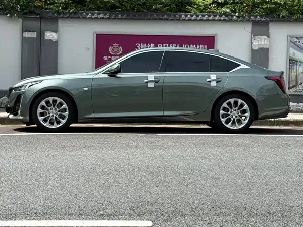 Cadillac CT5 2023